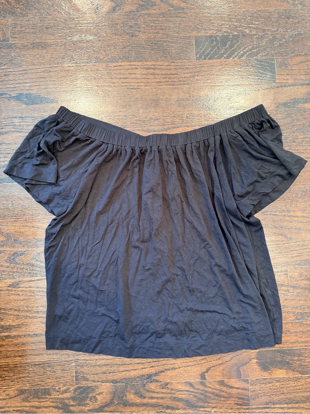 Women’s Black Off-Shoulder Top - Classic Summer Style